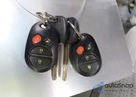 2007 Toyota Sienna Le из США, поврежденный, VIN 5TDZK23C47S008306